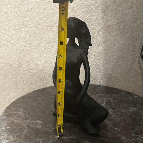 NWT Mikasa Textured High End Sitting Lady Sculpture Figurine - Picture 6 of 8